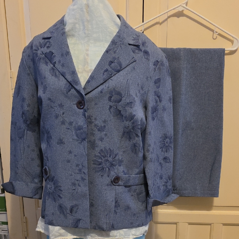 Perceptions Blue Two-Piece Set